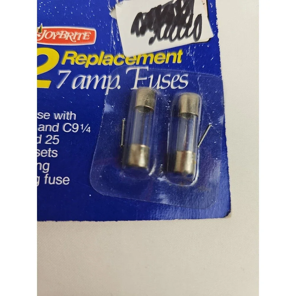 Joy Brite Replacement 7 Amp Christmas Light Fuses 2 Pack C7½ C9¼ NIP Descriptio
